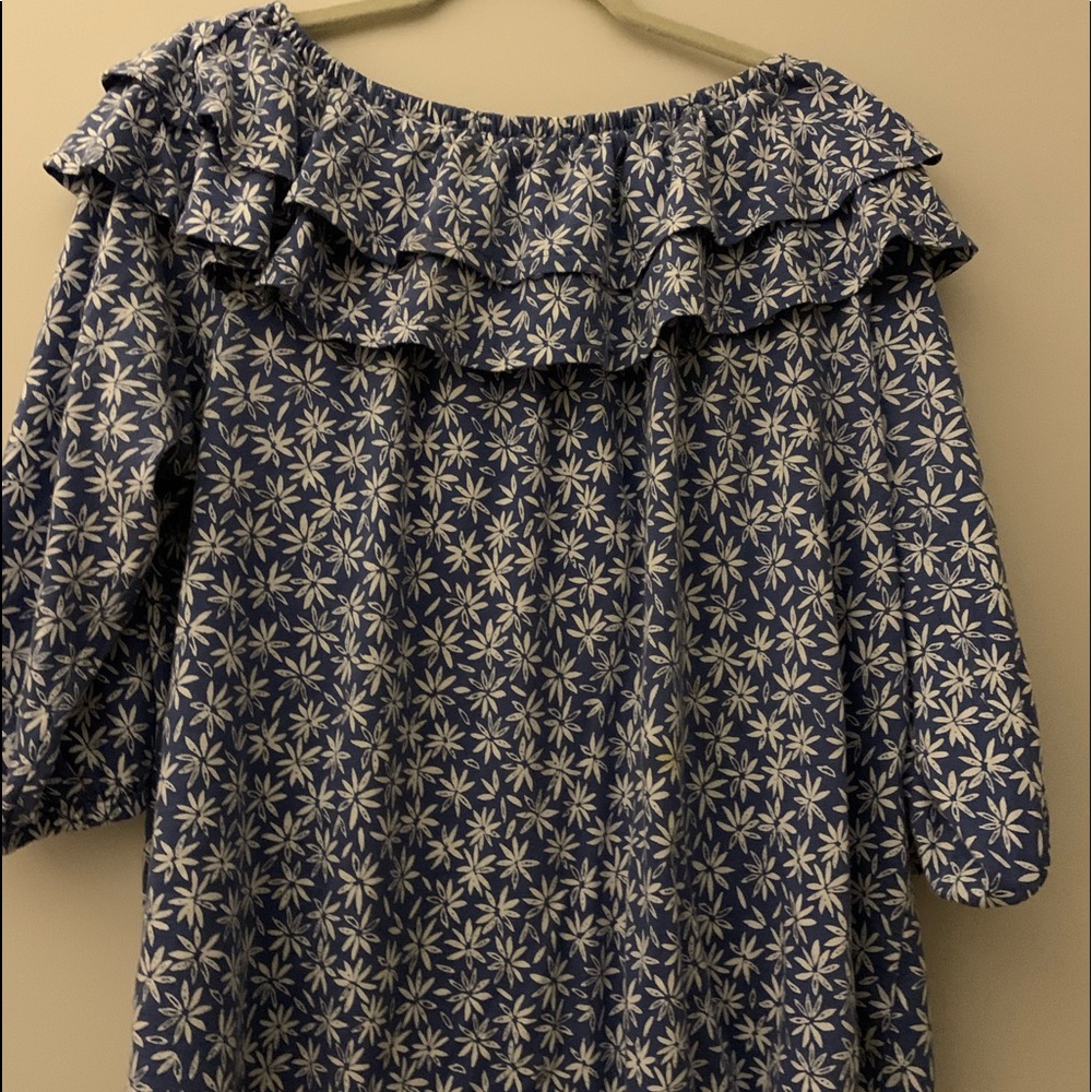 Floral top